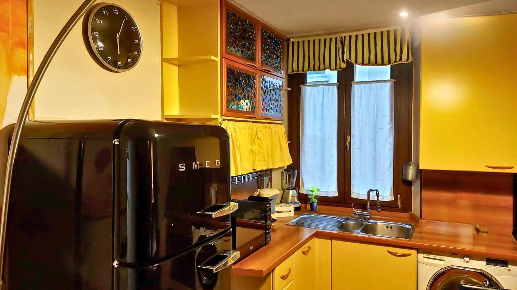 Vfh Stylish Boutique Apartment-City Center มิลาน ภายนอก รูปภาพ